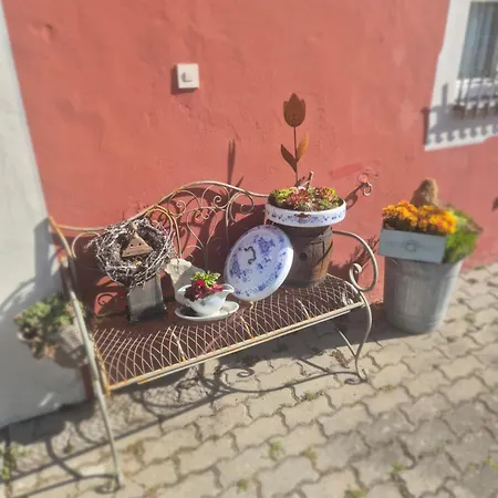 Meyer Apartmán *